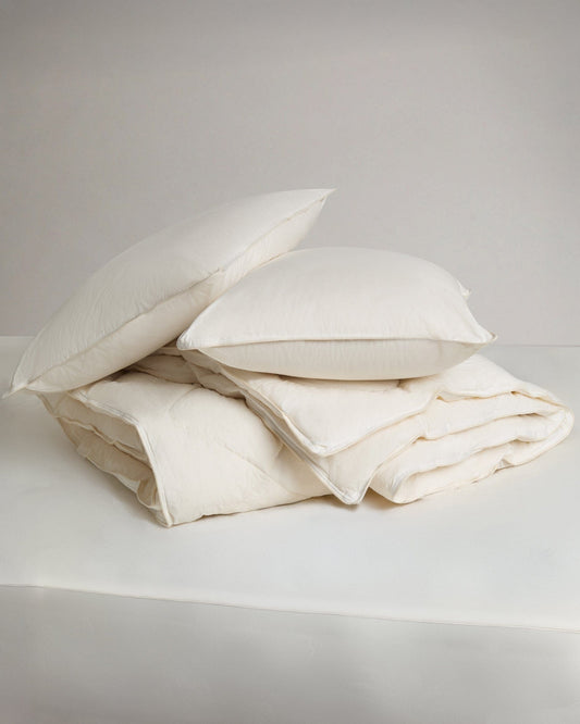 Why Wool is Perfect For Summer Bedding & Hot Sleepers